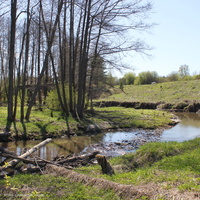Река Керенка,  справа расположено с. Керенка