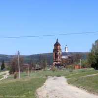 с. Нижний Шкафт, вид на Петропавловскую церковь