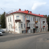 Дом с рисунками В. Овчинникова
