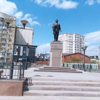 Памятник Х.Ергалиеву