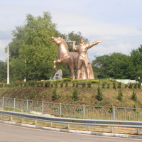 Памятник Первой конной армии.