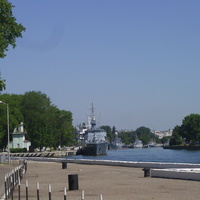 На пристани военно-морского порта Балтийска