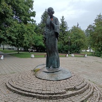 Памятник Марине Цветаевой