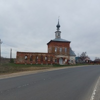 Церковь Георгия Победоносца в селе Крапивье