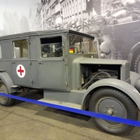 Медицинский автомобиль Old Military