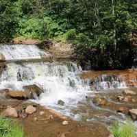 Водопад на реке Чалпа, вблизи деревни Бортник