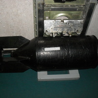 Г.Оренбург, Музей космонавтики (бывшее ОВАУЛ), авиационная бомба ОФАБ-100