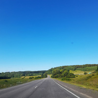 Дорога рядом с деревней Новые Каратавлы