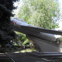 Г.Оренбург, Музей космонавтики (бывшее ОВАУЛ) самолёт МиГ-15 на котором летал пнрвый в мире лётчик-космонавт Ю.А.Гагарин