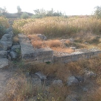Греко-скифское многослойное городище "Чайка", основанное в IV в. до н.э., имело несколько этапов развития. Объект культурного наследия федерального значения