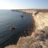 Вид на Тарханкутское побережье к западу от скалы Черепаха