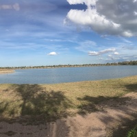 Панорама озера Жемчужного на территории многофункционального комплекса отдыха, спорта, реабилитации и санаторно-курортного лечения "Эволюция".