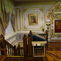 Историко-художественный музей. Лестница на 1-й этаж