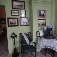 Экспозиция музея "Рыбацкая слобода". Купеческая гостиная