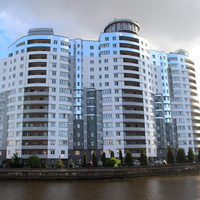 Старопрегольская набережная.