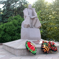 Памятник маршалу А.ВАсилевскому.