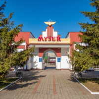 Вход в музей железнодорожной техники