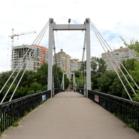 Висячий мост на Придаченской дамбе.