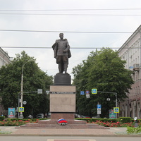 Памятник Ивану Черняховскому, перевезённый из Вильнюса.