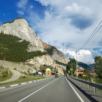 Скала Ак-Бом