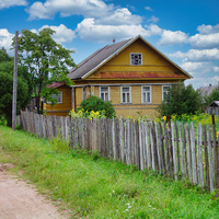 Новгородская улица