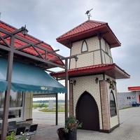 У трактира "Ника"