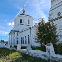 С. Заястрябье, Троицкая церковь