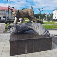 Скульптура "Рысь"