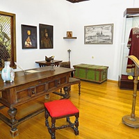 Музей-усадьба "Ботик Петра 1". Белый дворец. Экспозиция "В начале славных дел". Комната Петра 1.