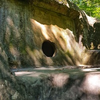 Волконский Дольмен.