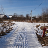 Уличный перекрёсток в центральной части посёлка.