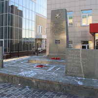 Памятник работникам механического завода, погибшим в годы Великой Отечественной войны.