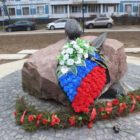 Памятник воинам-интернационалистам "Чёрный тюльпан" на Звёздной площади.