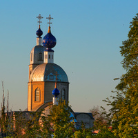 Тараз.  Купола центральной церкви  ( Собор Успения Пресвятой Богородицы )