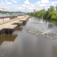 Городская набережная на реке Клязьма.