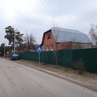 Дома в северно-западной части посёлка.