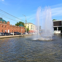 Фонтан у стадиона "Труд"