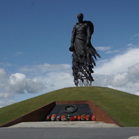 Мемориальный комплекс посвящён памяти советских солдат погибших в боях подо Ржевом в 1942—1943 годах