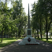 Памятник Советским Воинам освободившим город 24 июля 1944 года от немцев.