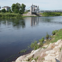 Парк Победы, река Великая