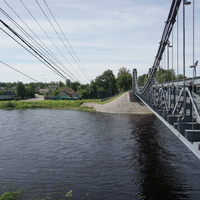 Остров, мост