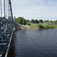 Остров, мост