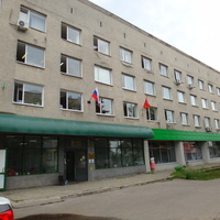 Администрация городского округа г. Бор на ул. Ленина, 130 (социальные и школьные отделы).