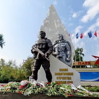 Пл.Победы. Памятник воинам СВО открыт 2 сентября 2025 года