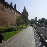 Кремлёвский бульвар - Вид на Тайницкую башню Кремля