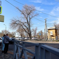 На ул.Комсомольской у ТЦ "Центральный". 31.10.2023г.