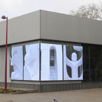 "Креатив-таун" в ЦПКиО имени Ленина.