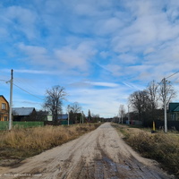 Д. Головино, Центральная ул.