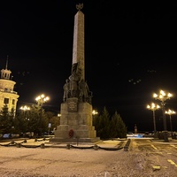 Комсомольская площадь-Памятник героям гражданской войны на Дальнем Востоке