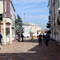 На ул.Тургенева, вид в направлении пересечения с ул.Ленина.